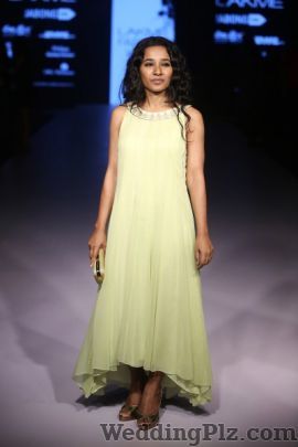 Anita Dongre Fashion Designers weddingplz