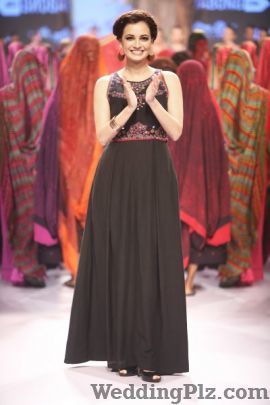 Anita Dongre Fashion Designers weddingplz