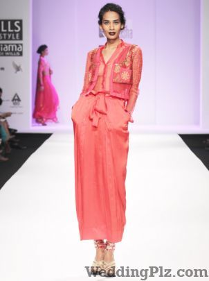 Nikasha Fashion Designers weddingplz