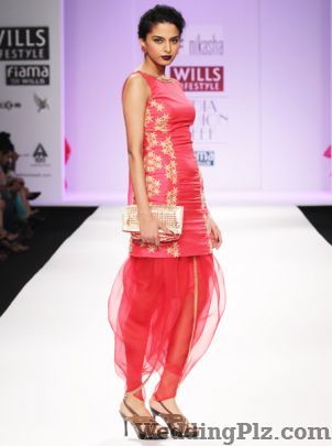 Nikasha Fashion Designers weddingplz