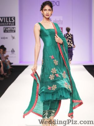 Nikasha Fashion Designers weddingplz