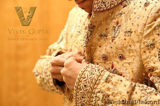 Vivek Gupta Fashion Designer Fashion Designers weddingplz