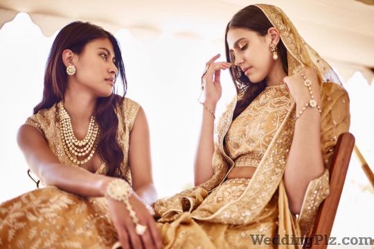 Anita Dongre Fashion Designers weddingplz