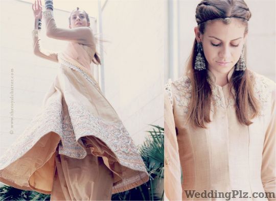 Aharin Fashion Designers weddingplz