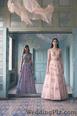 Bhaavya Bhatnagar Fashion Designers weddingplz