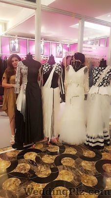 Jaya Misra Fashion Designers weddingplz
