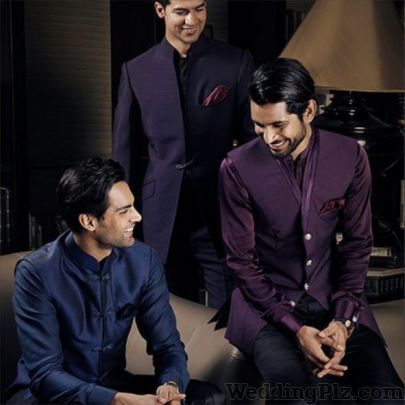 Tarun Tahiliani Fashion Designers weddingplz