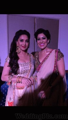 Maheka Mirpuri Fashion Designers weddingplz