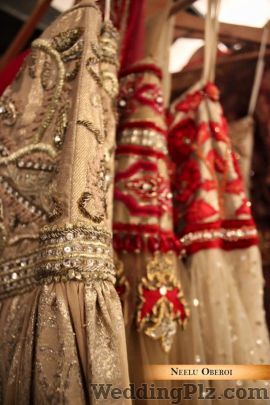 Neelu Oberoi Fashion Designers weddingplz