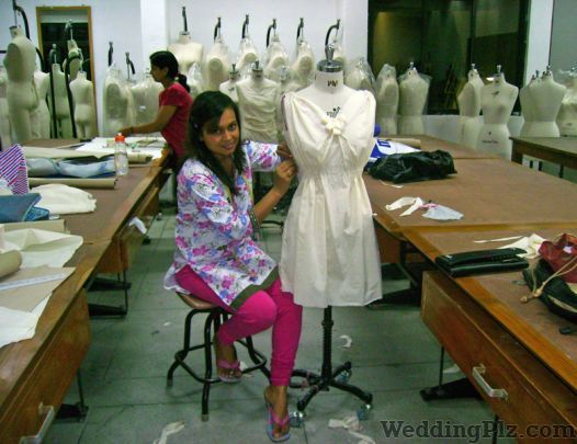 Neemakumar Design Studio Fashion Designers weddingplz