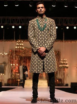 Vikram Phadnis Fashion Designers weddingplz