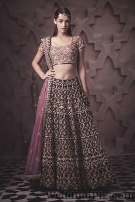 SVA by Sonam and Paras Modi Fashion Designers weddingplz