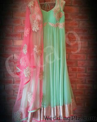 Cita 9 by Ritu and Divya Fashion Designers weddingplz
