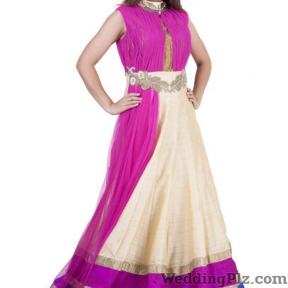 Annie and Sonam Fashion Designers weddingplz