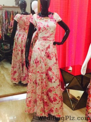 Annie and Sonam Fashion Designers weddingplz