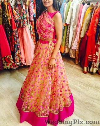 Annie and Sonam Fashion Designers weddingplz