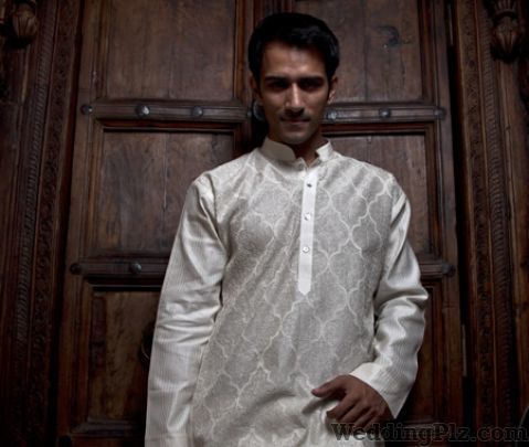 Dhruv Vaish Fashion Designers weddingplz