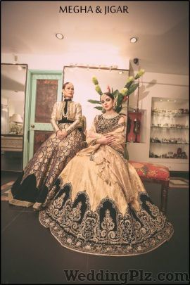 Megha and Jigar Fashion Designers weddingplz