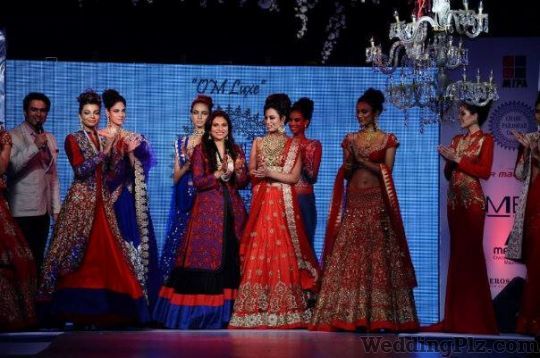 Charu Parashar Fashion Designers weddingplz