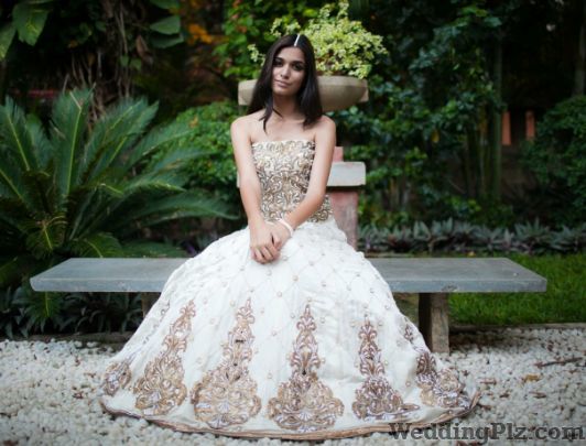 Pomp and Plush Fashion Designers weddingplz