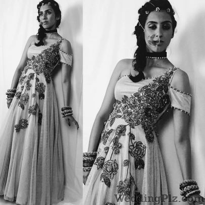 IV by Divya Snigdha Fashion Designers weddingplz