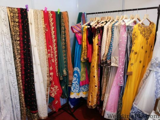 Label Roaleey Ryan Fashion Designers weddingplz