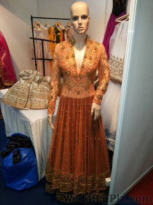 Label Roaleey Ryan Fashion Designers weddingplz