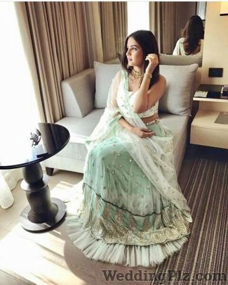 Izzumi Mehta Indian Couture Fashion Designers weddingplz