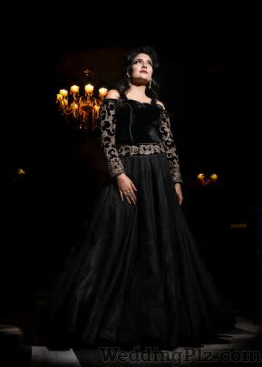 Nina Arora Fashion Designers weddingplz