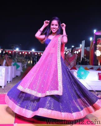Manvi Kapoor Fashion Designers weddingplz