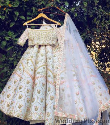 Riantas Fashion Designers weddingplz