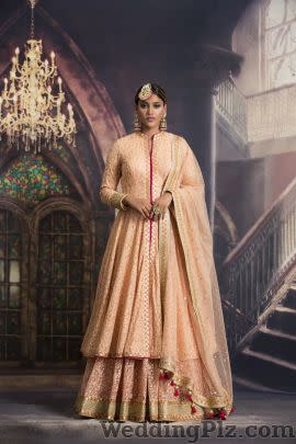Kumud Designs Fashion Designers weddingplz
