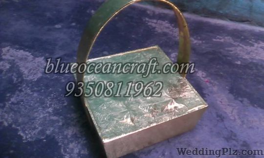 Pearl Flowers Trousseau Packer weddingplz