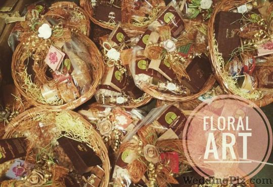 Floral Art Trousseau Packer weddingplz