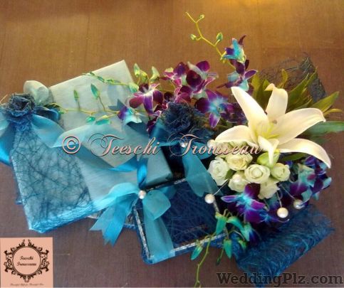 Teeschi Trousseau Trousseau Packer weddingplz