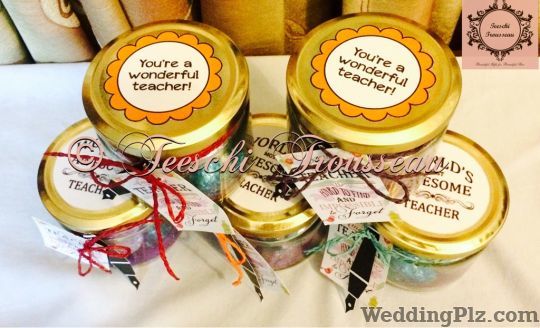 Teeschi Trousseau Trousseau Packer weddingplz