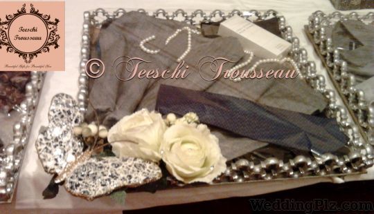 Teeschi Trousseau Trousseau Packer weddingplz