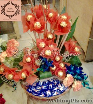 Teeschi Trousseau Trousseau Packer weddingplz