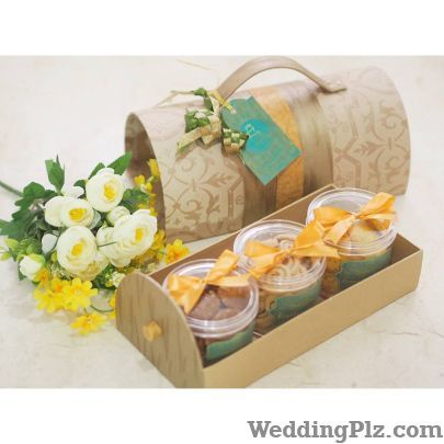 Puneet Gupta Invitation Trousseau Packer weddingplz