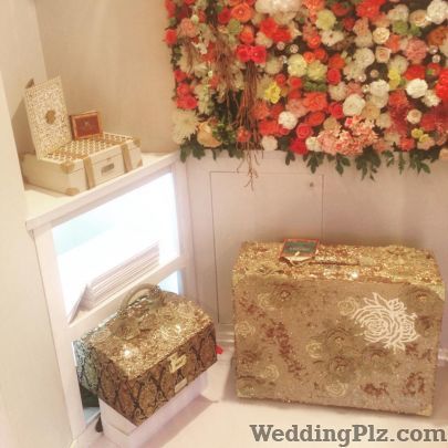 Puneet Gupta Invitation Trousseau Packer weddingplz