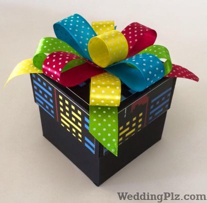 Gift Design Co Trousseau Packer weddingplz