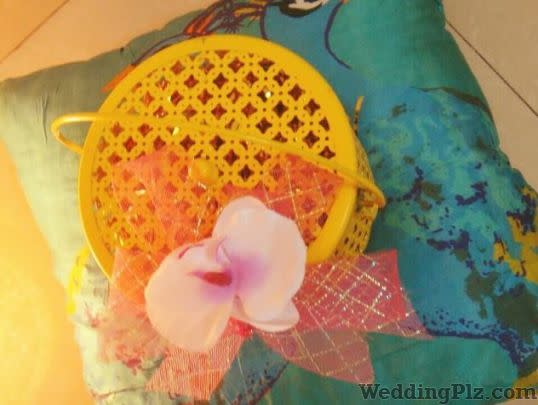 Wraps n Swirls Trousseau Packer weddingplz