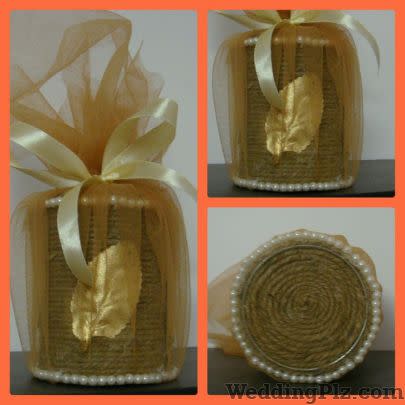 Wraps n Swirls Trousseau Packer weddingplz