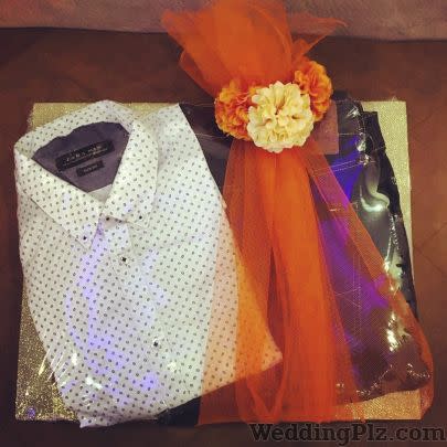 Wraps n Swirls Trousseau Packer weddingplz