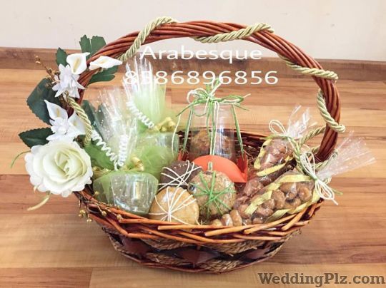 Arabesque Trousseau Packer weddingplz