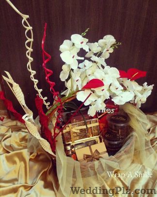 Wrap a Smile by Shreya Ahuja Trousseau Packer weddingplz