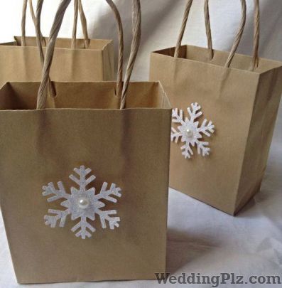 Glow Worm Creations Trousseau Packer weddingplz