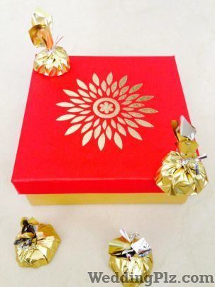 Trousseau Packing by Zehra Trousseau Packer weddingplz