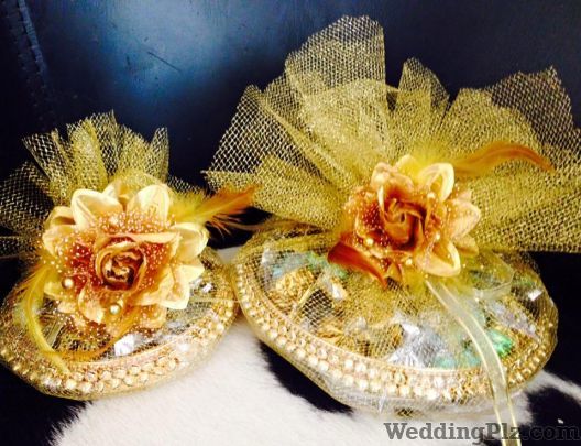 Trousseau Packing by Zehra Trousseau Packer weddingplz