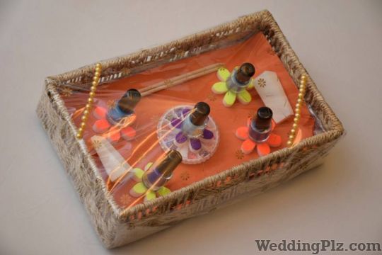 Ideas Company Trousseau Packer weddingplz
